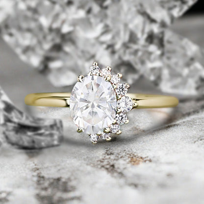 Vintage Moissanite Engagement Ring Oval Shape Anniversary Ring Solid Gold Solitaire Unique Moissanite Ring for Women