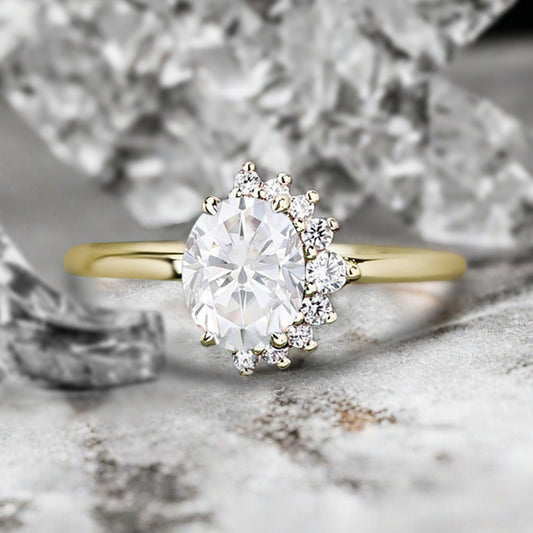 Vintage Moissanite Engagement Ring Oval Shape Anniversary Ring Solid Gold Solitaire Unique Moissanite Ring for Women