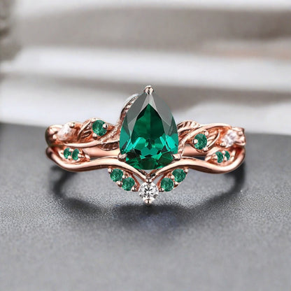Vintage Pear Shape Emerald Engagement Ring Set Unique Emerald Gemstone Promise Bridal Ring Set Anniversary Gift
