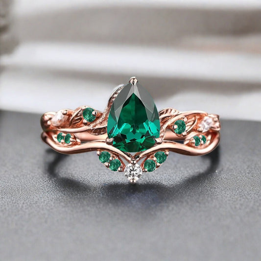 Vintage Pear Shape Emerald Engagement Ring Set Unique Emerald Gemstone Promise Bridal Ring Set Anniversary Gift