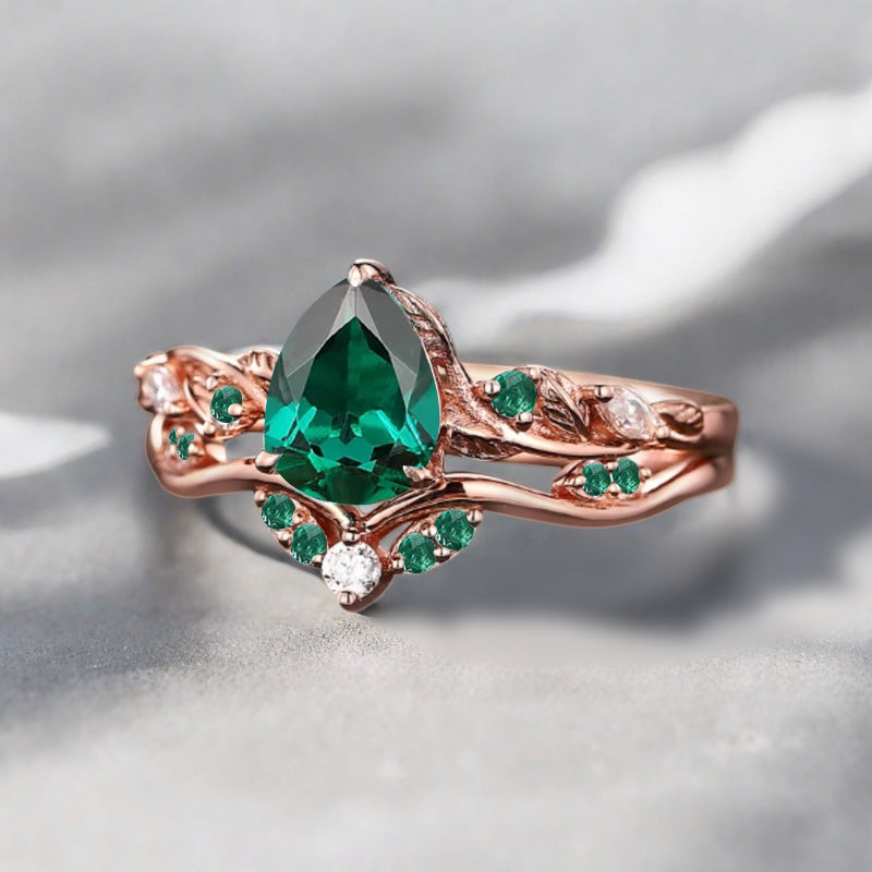 Vintage Pear Shape Emerald Engagement Ring Set Unique Emerald Gemstone Promise Bridal Ring Set Anniversary Gift