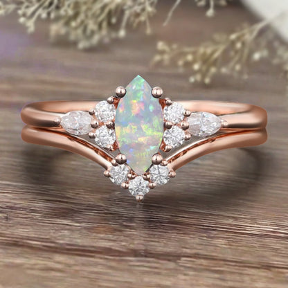 Bague de fiançailles vintage ovale en pierre de lune, bague de promesse unique en opale et moissanite