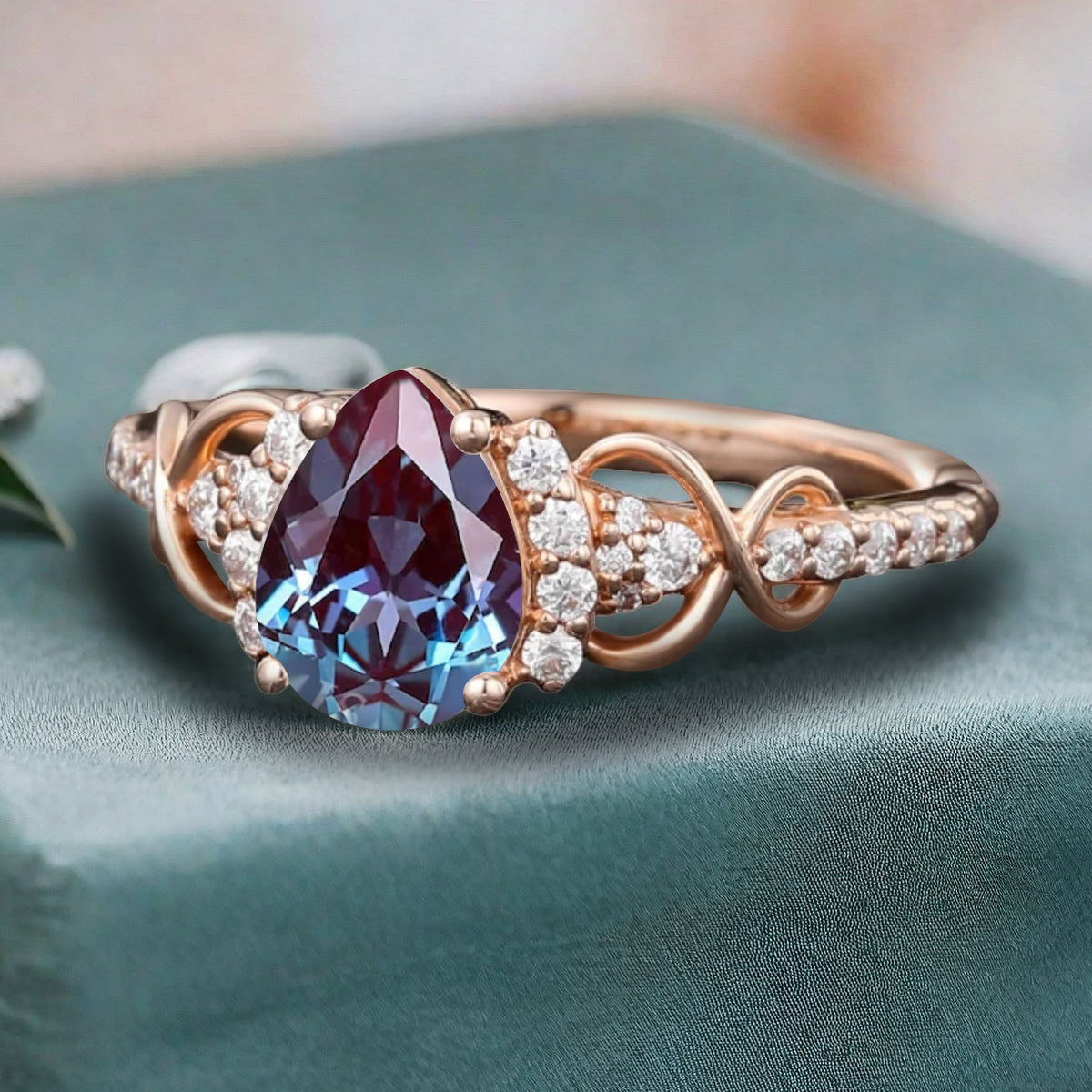 Vintage Alexandrite Ring Unique Pear Cut Engagement Moissanite Cluster Wedding Promise Ring For Women Delicate Gemstone Ring