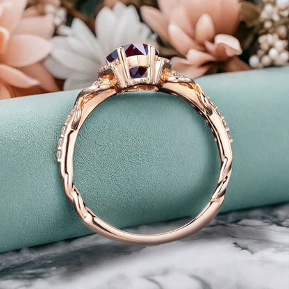 Vintage Alexandrite Ring Unique Pear Cut Engagement Moissanite Cluster Wedding Promise Ring For Women Delicate Gemstone Ring