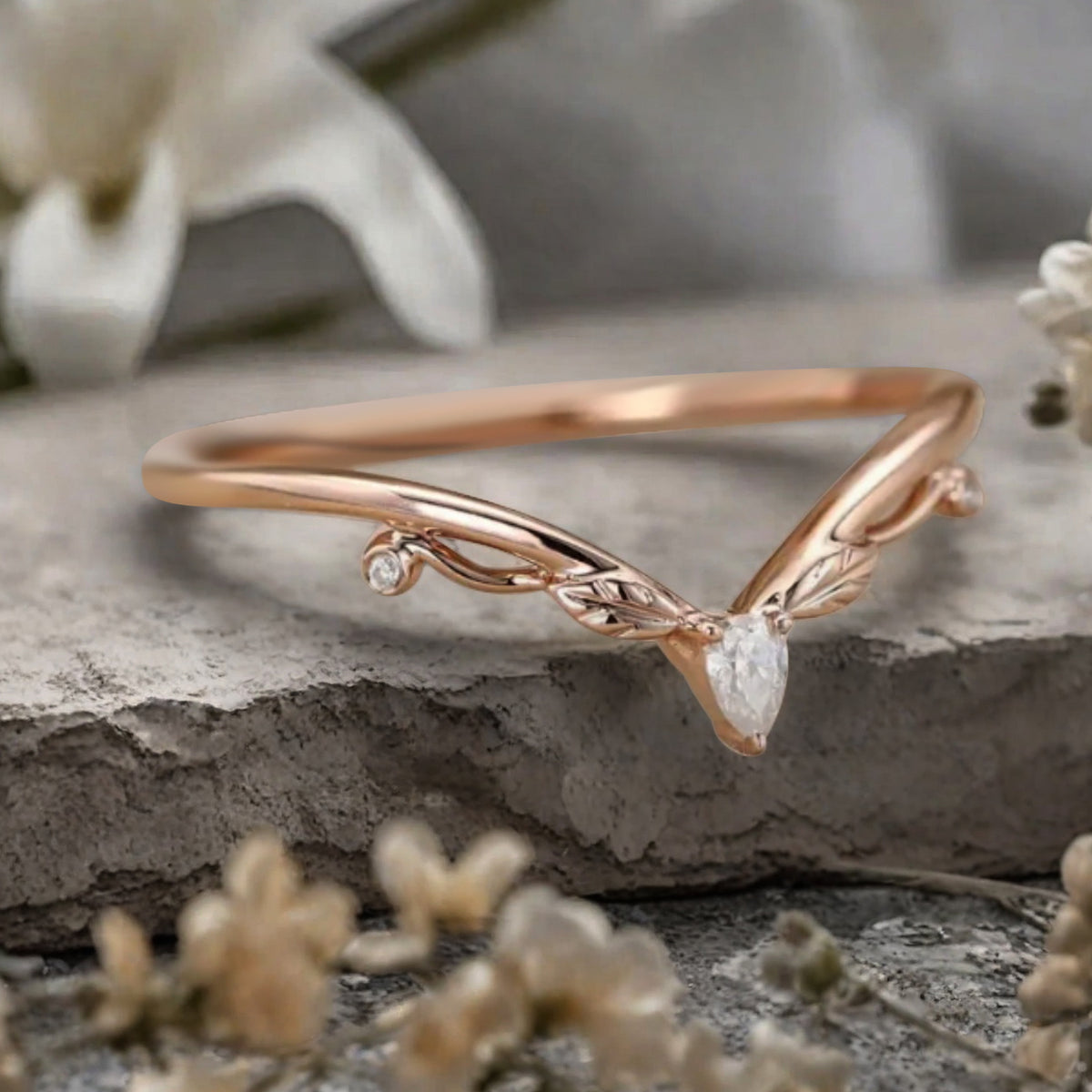 Minimalist Moissanite & Amethyst & Moss Agate Chevron Wedding Band Vintage V Shape Stacking Leaf Ring Unique Matching Ring Promise Delicate Bridal Anniversary Ring