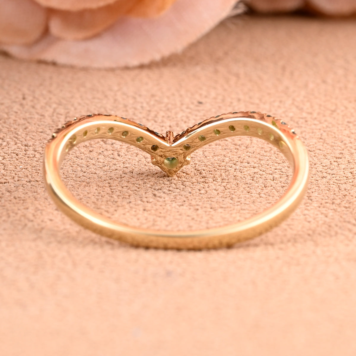 Minimalist Chevron Moss Agate Wedding Band Vintage V Shape Green Agate Stacking Ring Unique Matching Ring Promise Ring Anniversary Ring