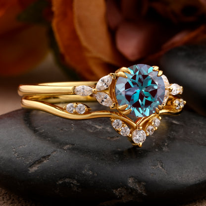 Round Cut Alexandrite Engagement Women Ring Vintage Yellow Gold Alexandrite Bridal Ring Set Art Deco Moissanite Wedding Anniversary Ring Set