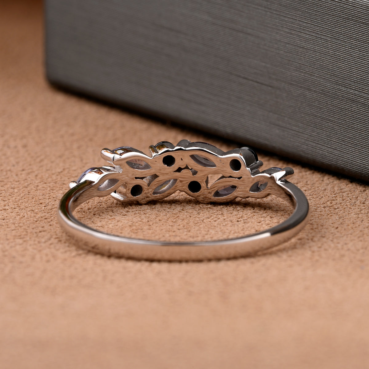Unique Alexandrite Wedding Band Delicate Marquise Cut Alexandrite Gemstone Matching Band Vintage Black Onyx Stacking Promise Ring