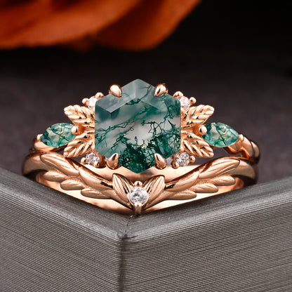 Vintage Moss Agate Engagement Ring Hexagon Cut Anniversary Ring Solid Gold Solitaire Unique Moss Agate Side Stone Ring for Women