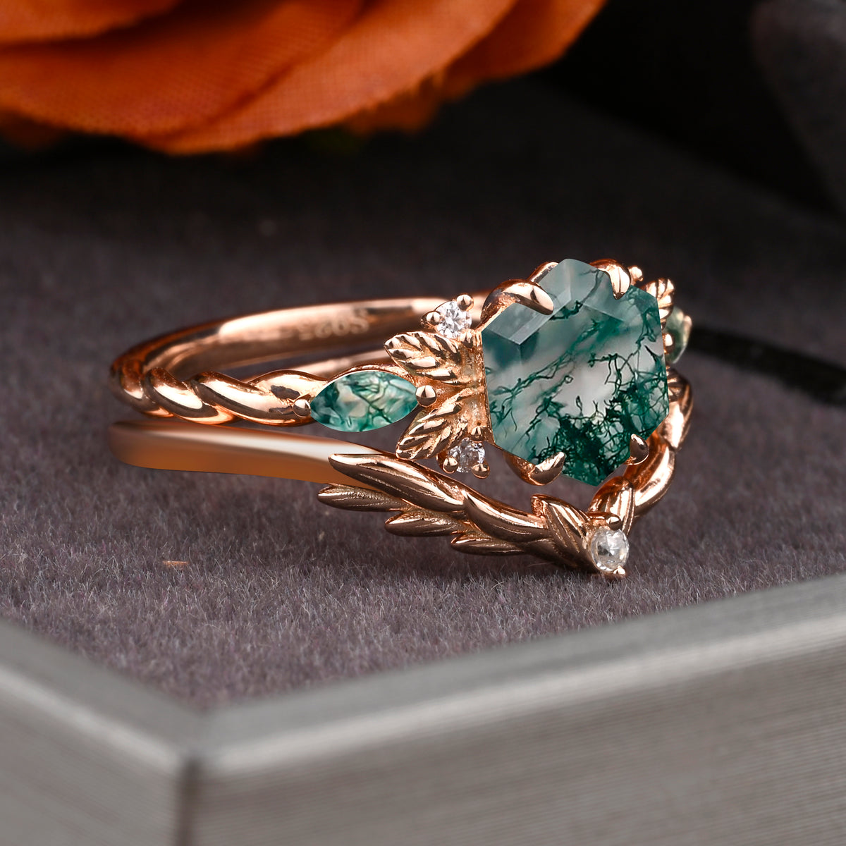 Vintage Moss Agate Engagement Ring Hexagon Cut Anniversary Ring Solid Gold Solitaire Unique Moss Agate Side Stone Ring for Women
