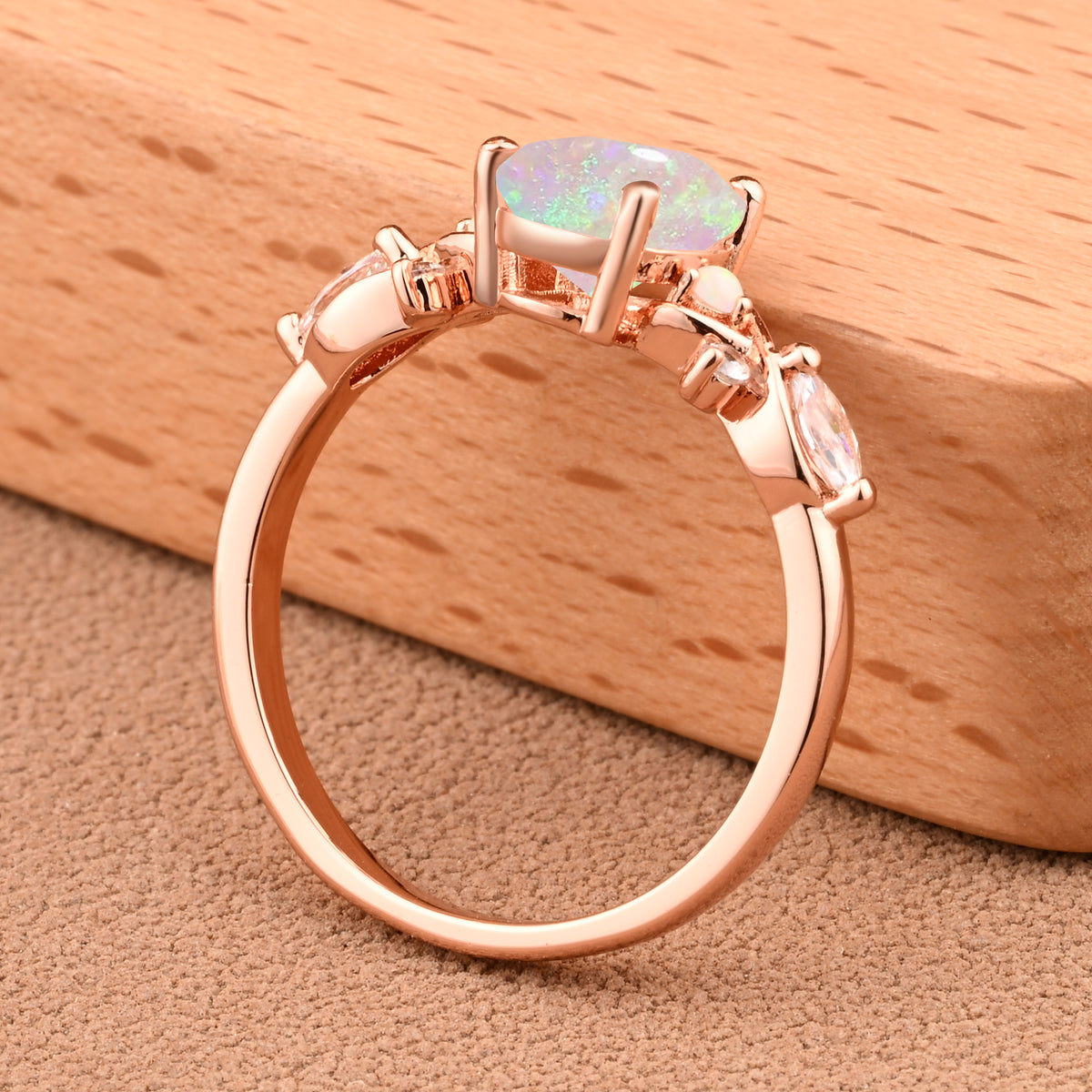 Bague de fiançailles vintage ovale en pierre de lune, bague de promesse unique en opale et moissanite